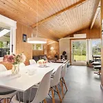 Tv1689-strandby-klitmarken-4 * Strandby