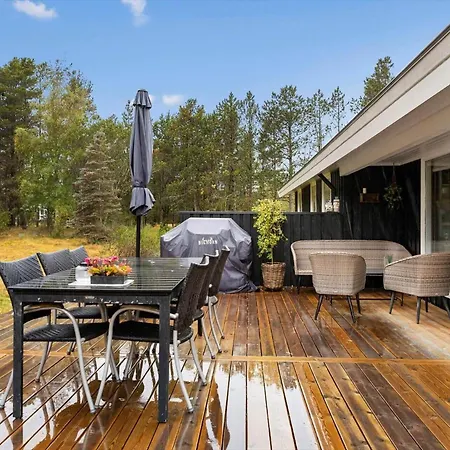 Tv1689-strandby-klitmarken-4 * Strandby
