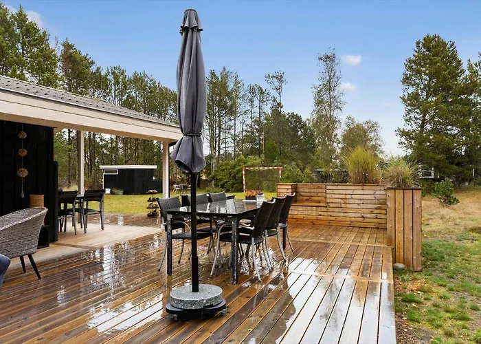 Tv1689-strandby-klitmarken-4 * Strandby