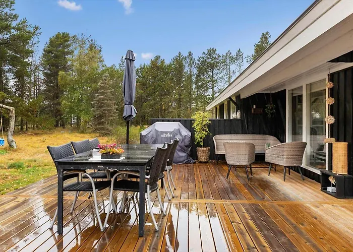 Tv1689-strandby-klitmarken-4 * Strandby